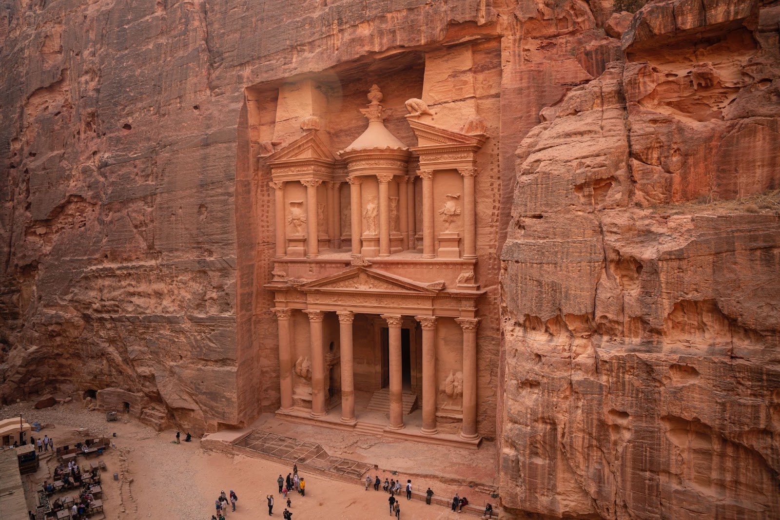 Petra, Jordan - 23 Top Sights to See Before You Die